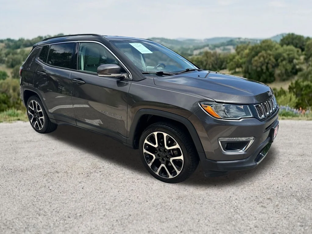2018 Jeep Compass Limited's photo