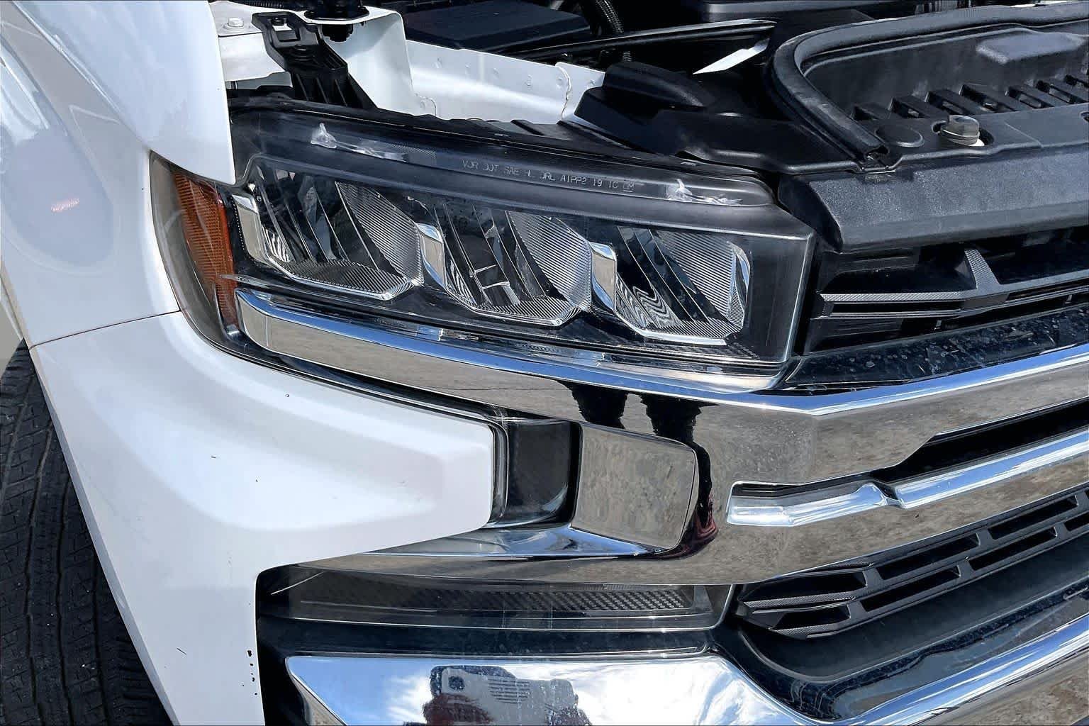 Used 2020 Summit White Chevrolet LT image 26