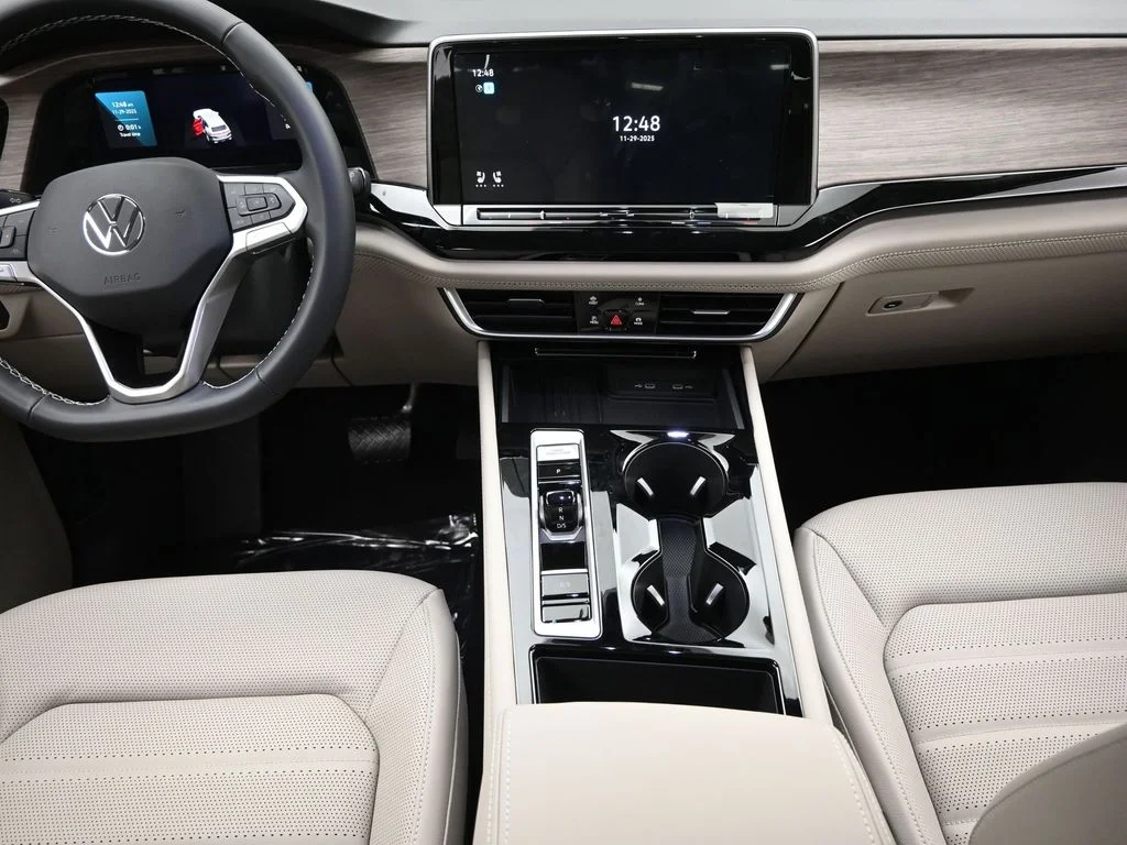New 2026 Opal White Pearl Volkswagen 2.0T SEL image 13