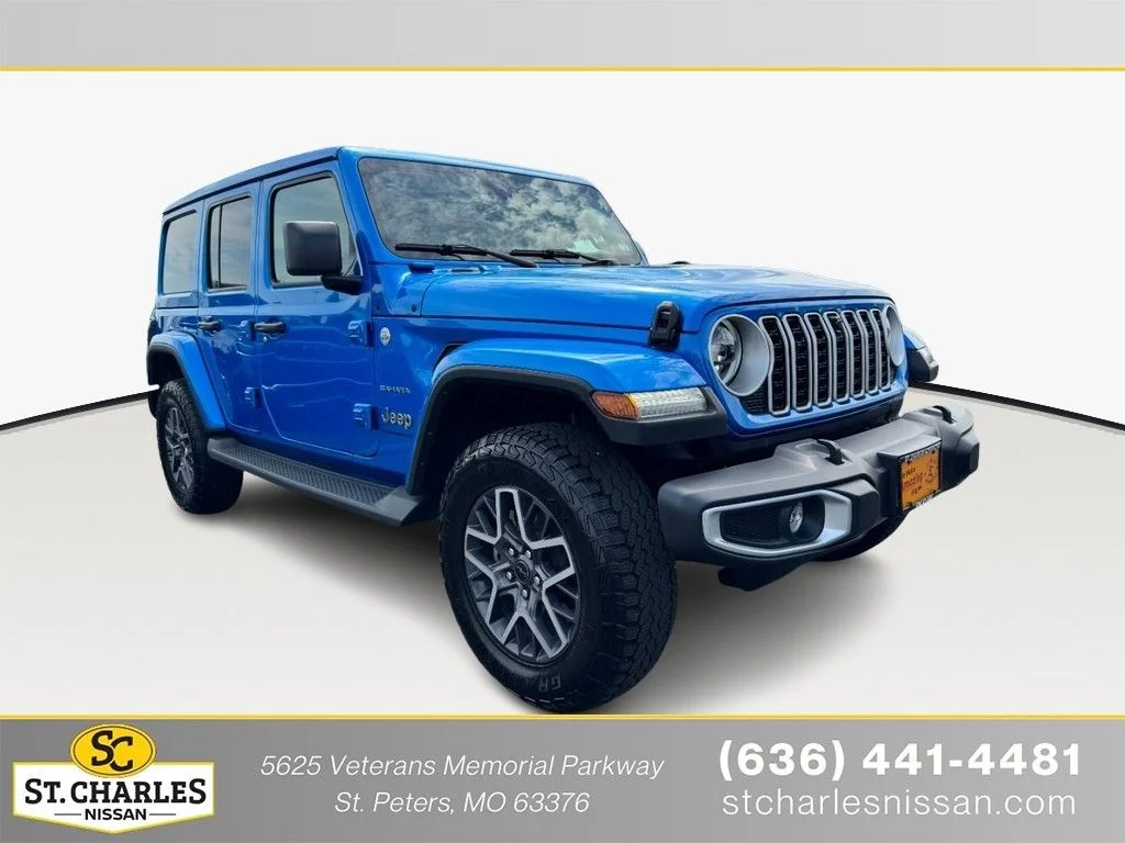 Used 2024 Blue Jeep Sahara image 1