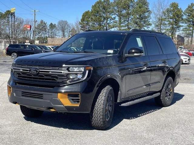 New 2026 Agate Black Metallic Ford Tremor® image 24