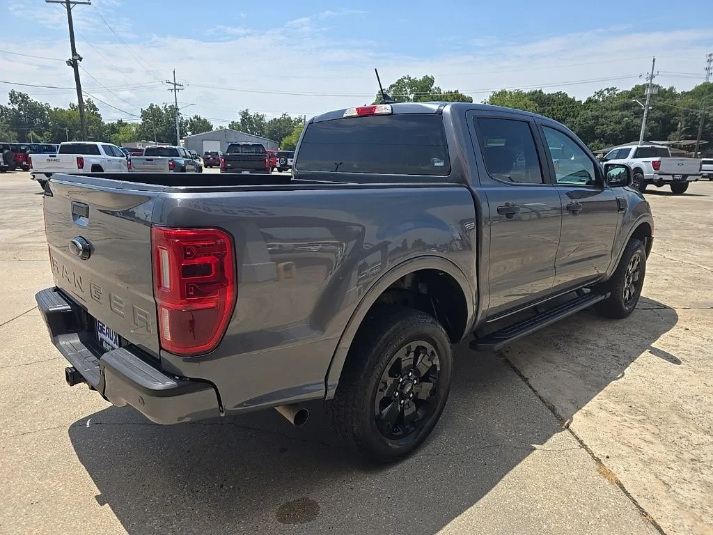 Used 2023 Gray Ford XLT image 6