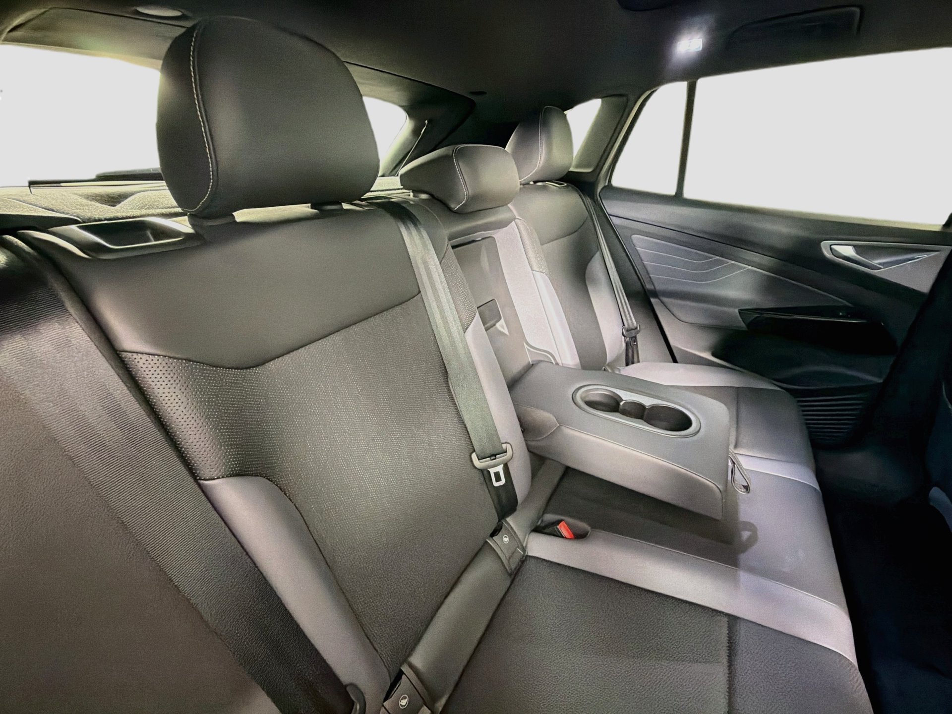Certified Used 2023 Silver Volkswagen S image 26