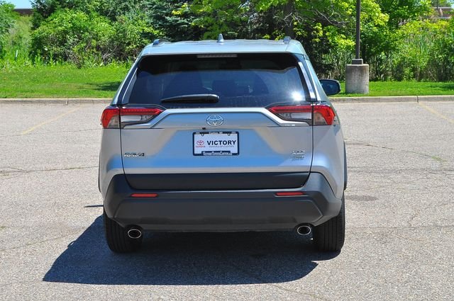 Certified Used 2025 Silver Toyota XLE image 4