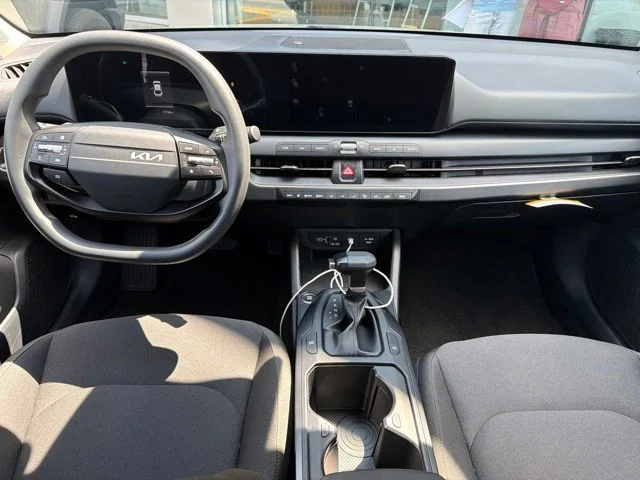 Used 2026 Haze Kia LXS image 12