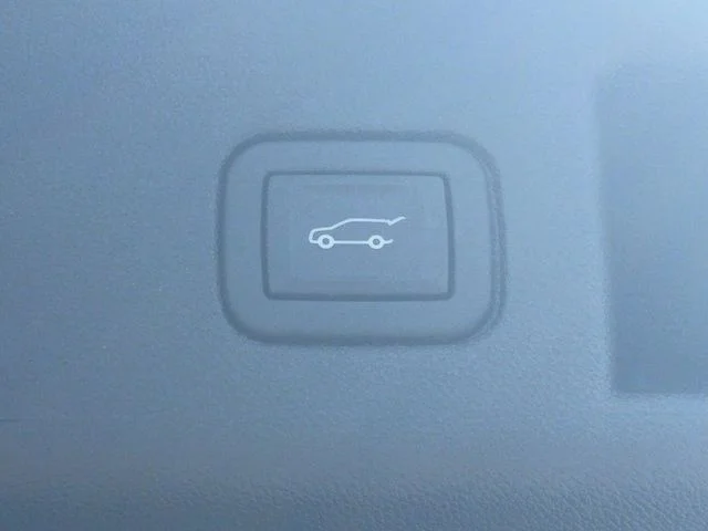 Used 2024 White Chevrolet LT image 9