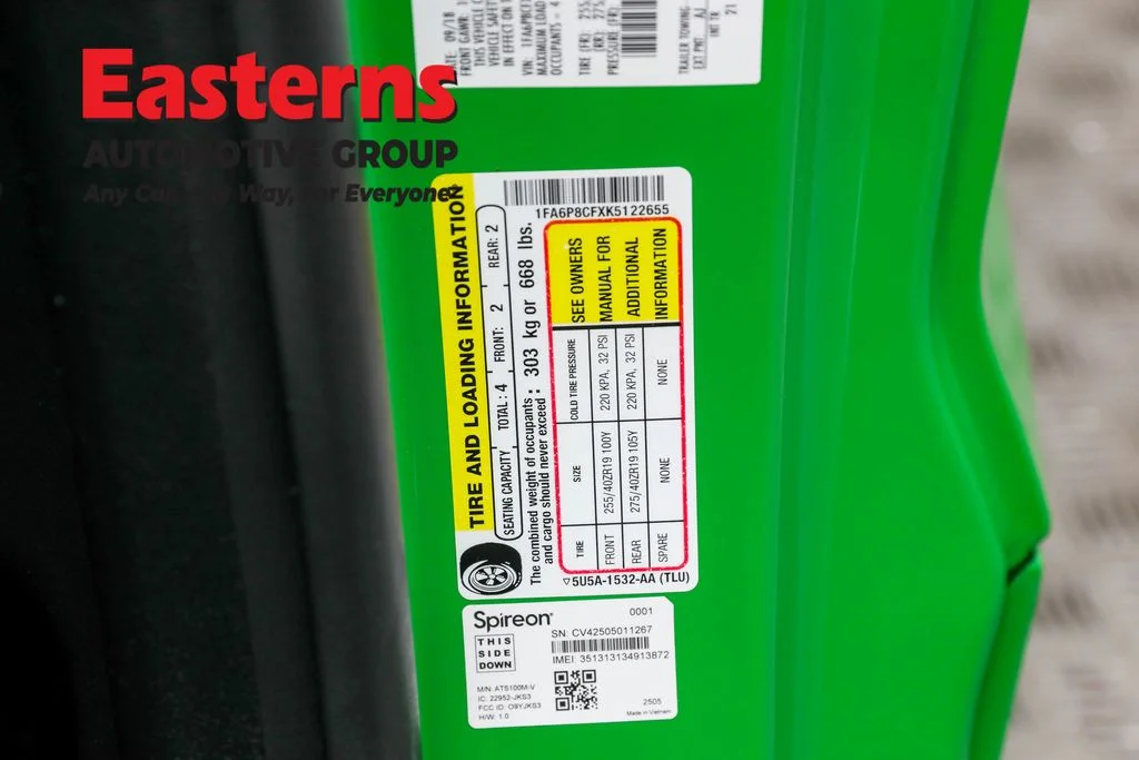 Used 2019 Green Ford GT image 33