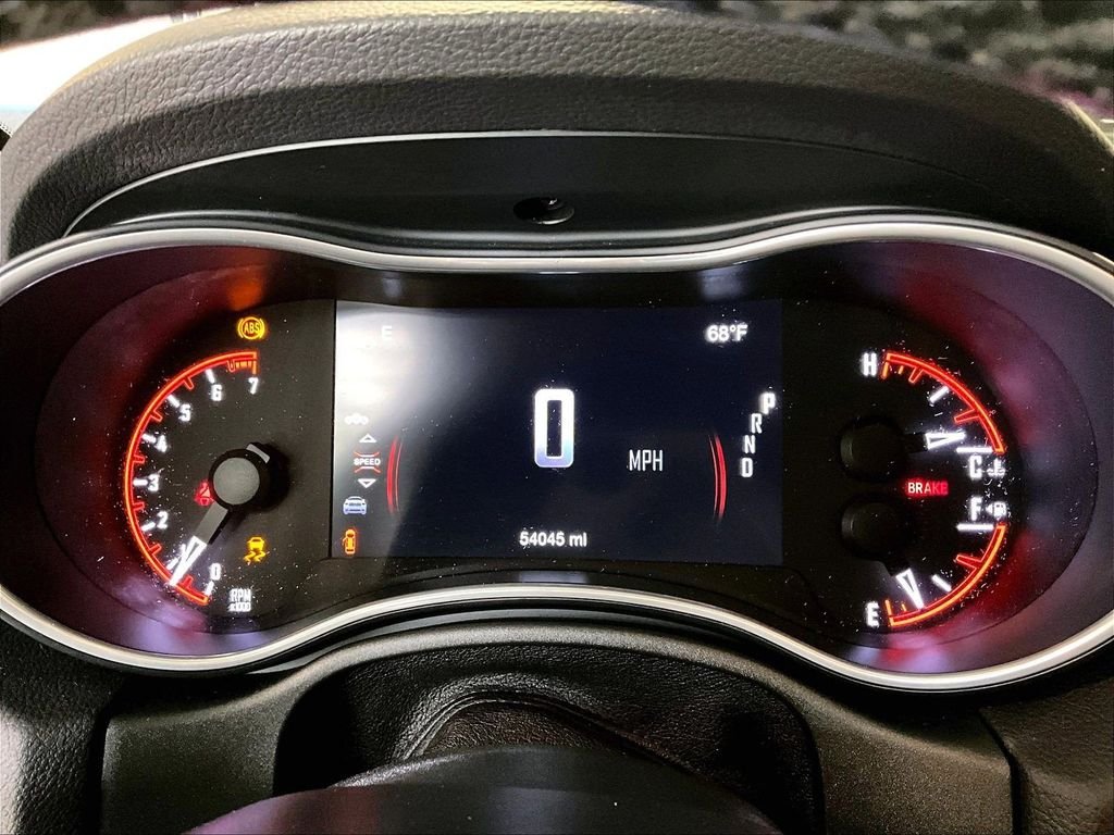 Used 2020 White Dodge SXT Plus image 26