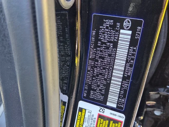 Used 2025 Black Toyota XLE image 20