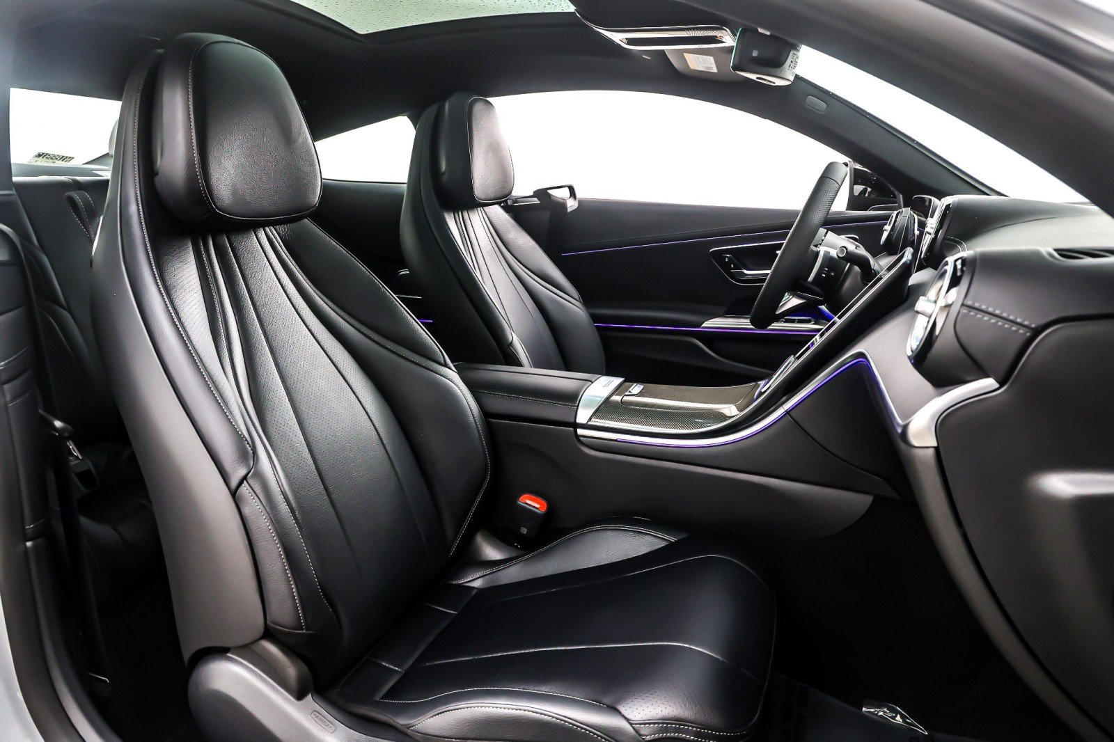 New 2026 MANUFAKTUR Alpine Grey Mercedes-Benz CLE 300 4MATIC® Coupe image 7