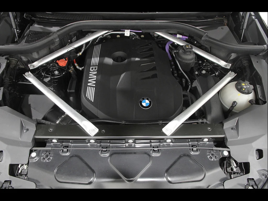 Certified Used 2024 BLACK BMW xDrive40i image 21