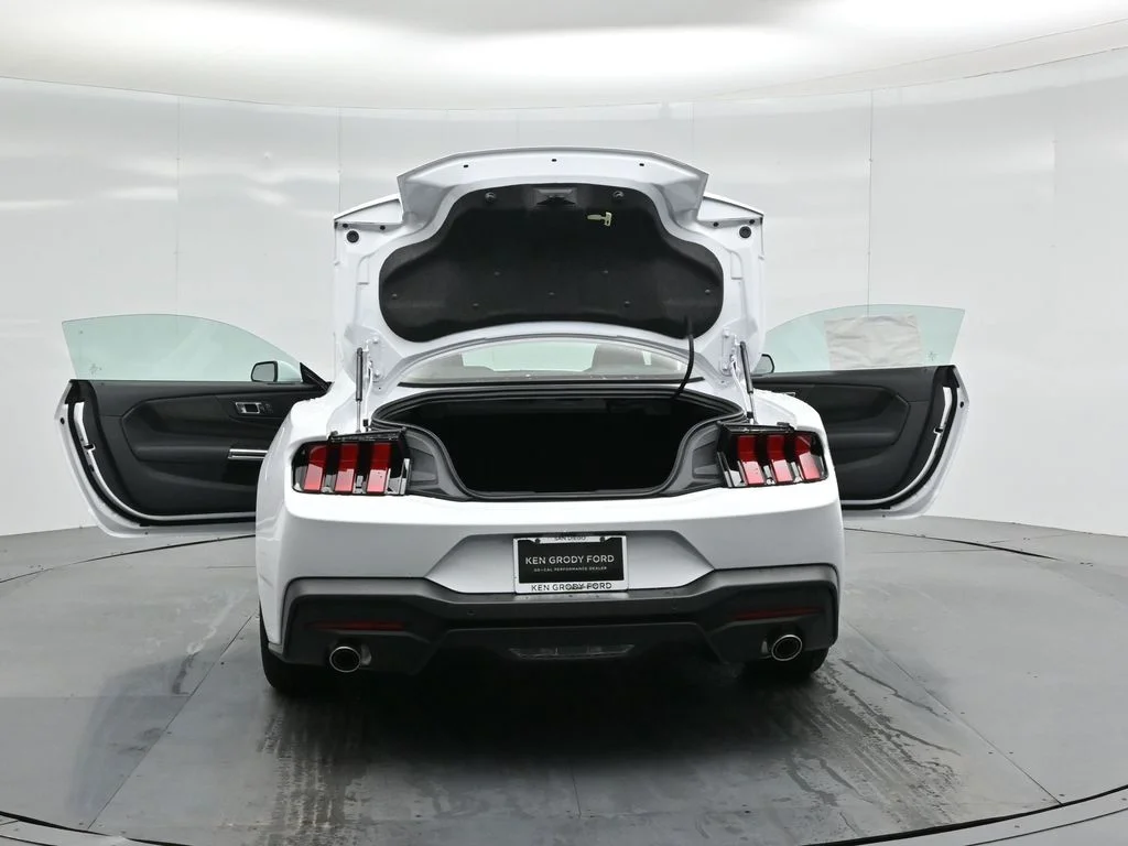 New 2026 Oxford White Ford EcoBoost image 28