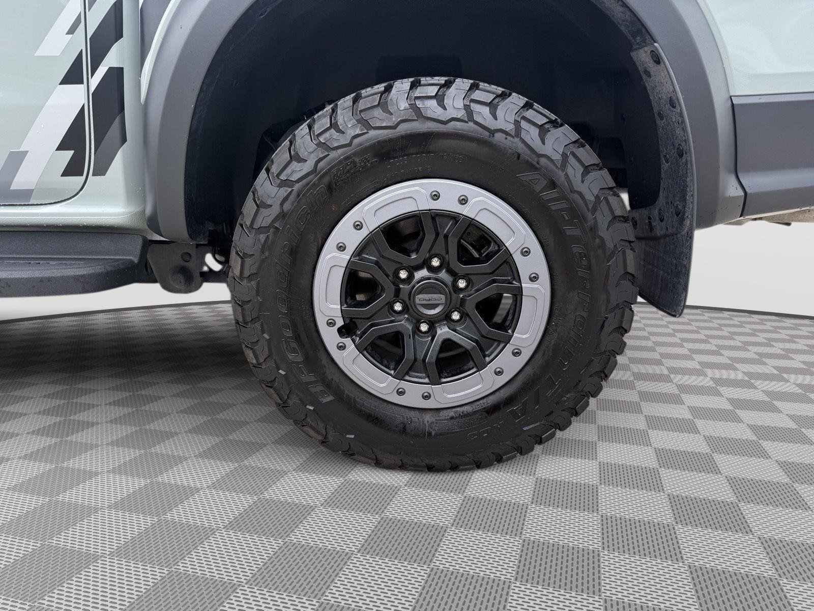 Certified Used 2024 Cactus Gray Ford Raptor image 14