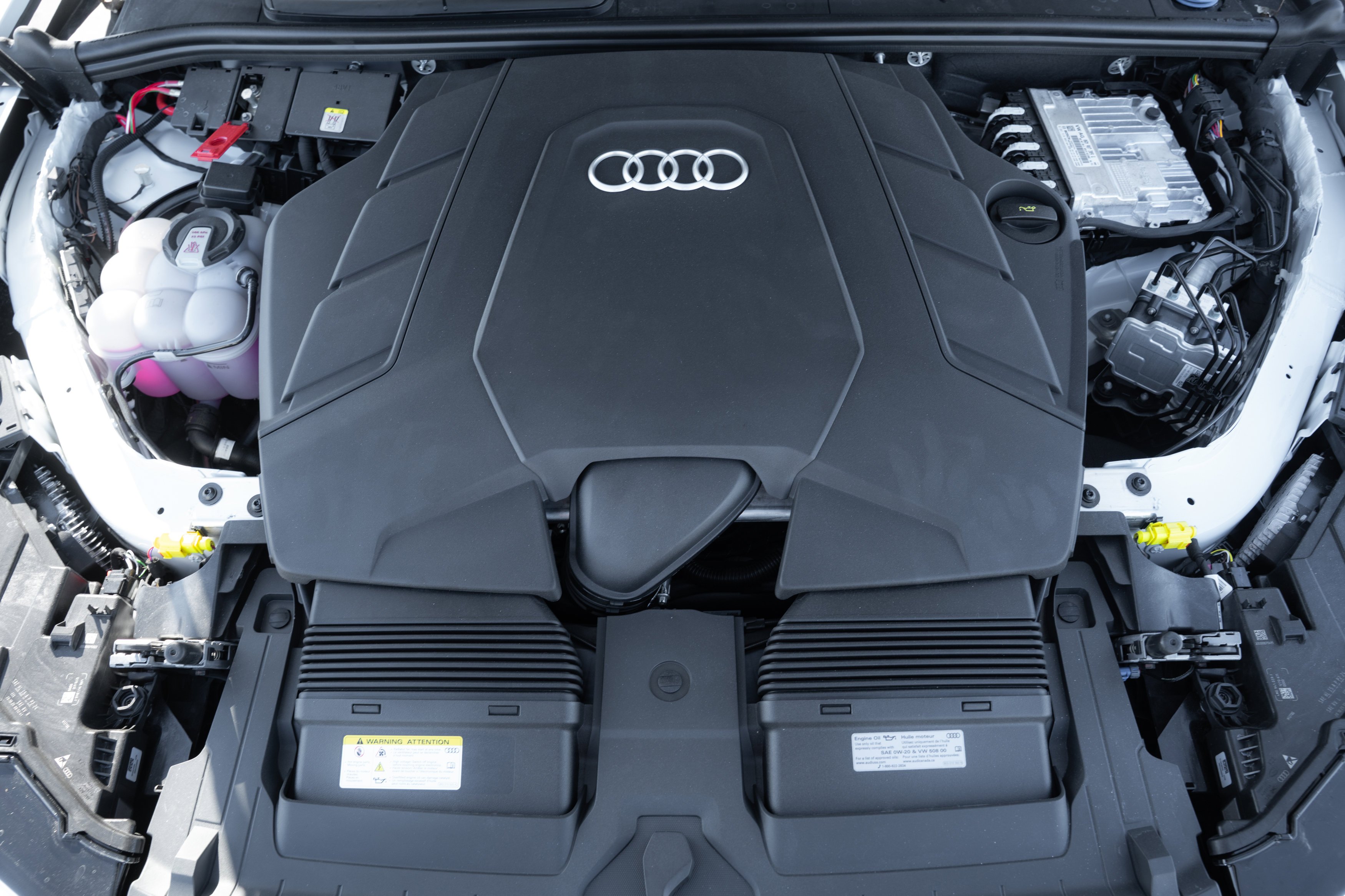 New 2026 Glacier White Metallic Audi Premium Plus image 35