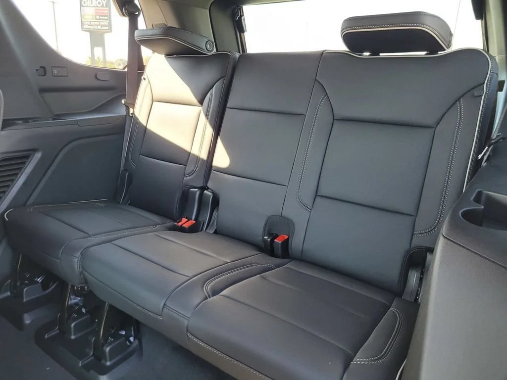 2026 Chevrolet Tahoe Premier - Photo 9