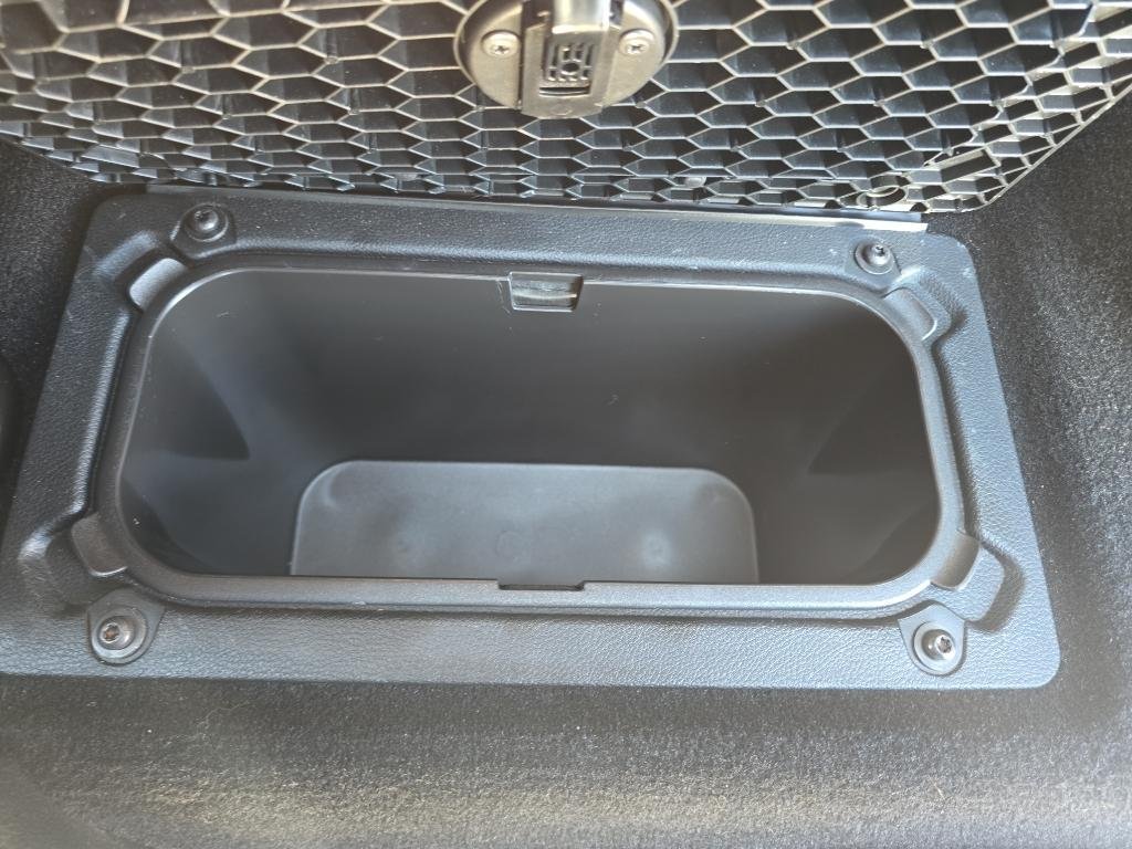 Used 2018 Red Ram  image 38