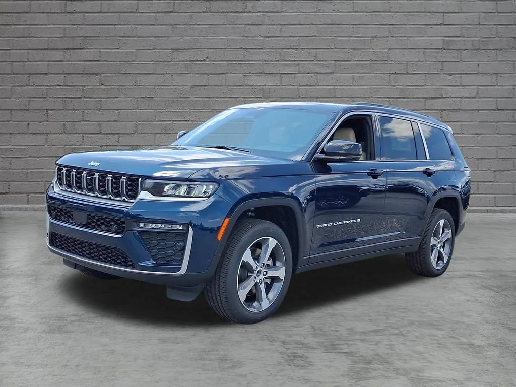 New 2026 Fathom Blue Pearlcoat Jeep Limited image 4