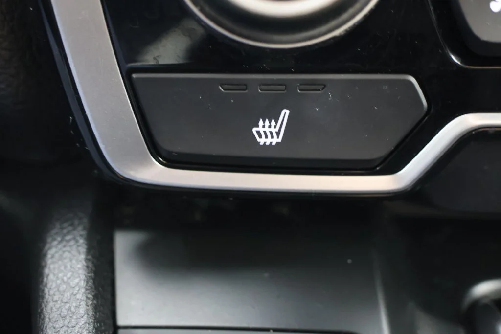 Used 2021  Honda EX image 15