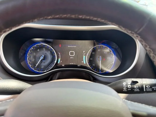 Used 2020 White Chrysler Touring L Plus image 22