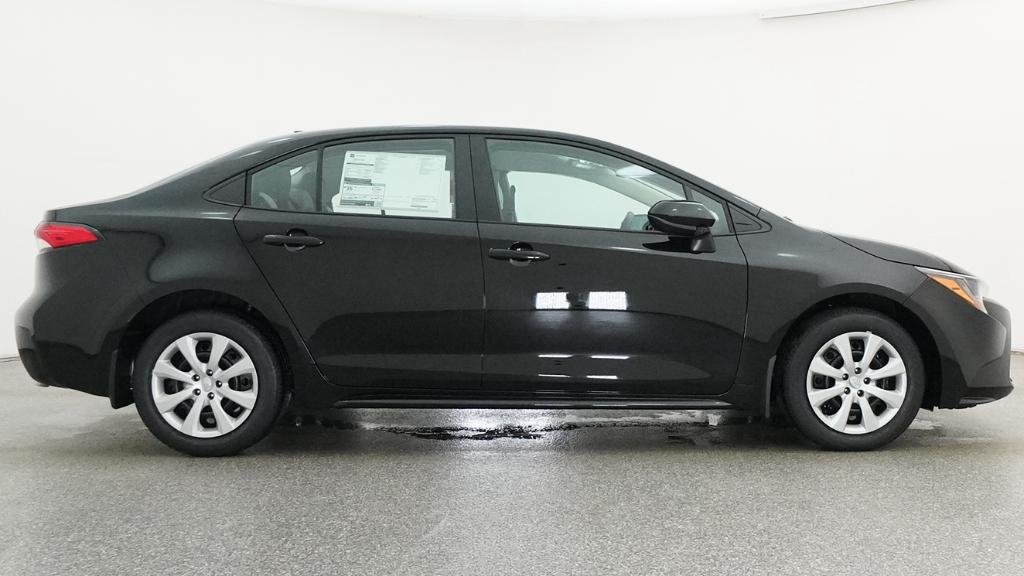 New 2026 Midnight Black Metallic Toyota LE image 9