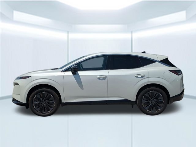 New 2026 Everest White Pearl TriCoat Nissan Platinum image 2