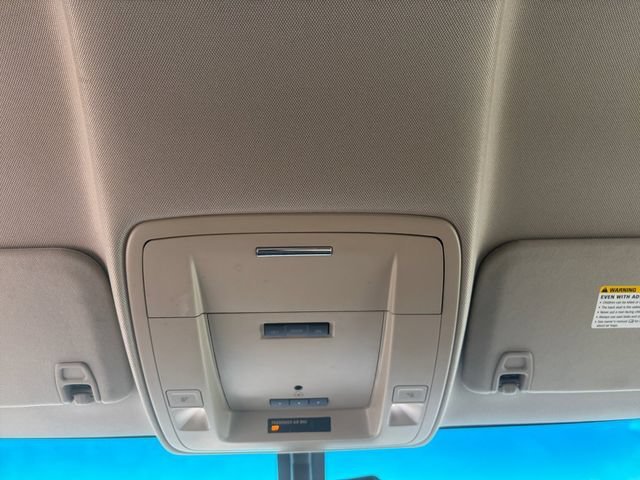 Used 2015 BRONZE ALLOY METALLIC GMC SLE image 12