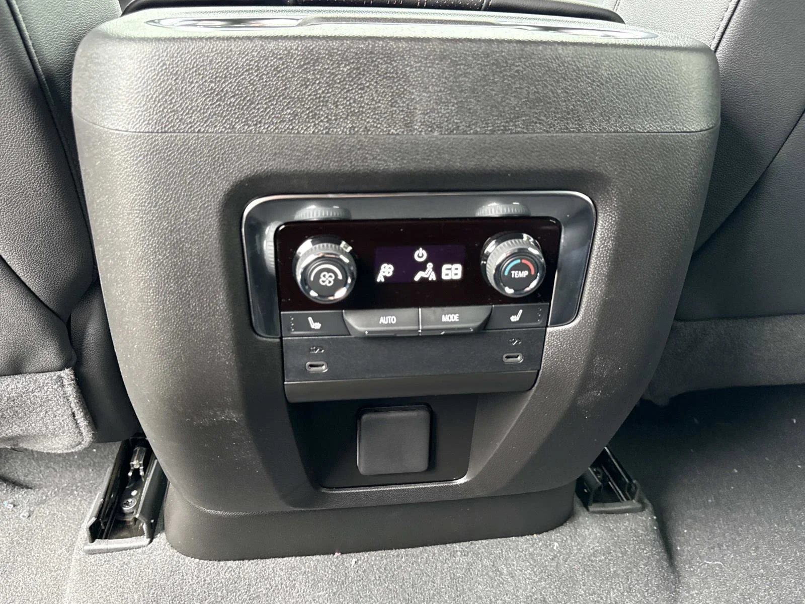 2026 Chevrolet Tahoe High Country - Photo 32