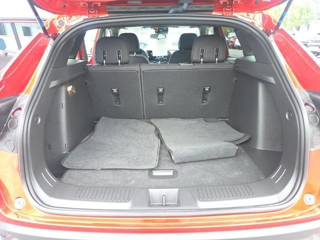 Used 2024 Cayenne Orange Metallic Chevrolet 1RS image 26