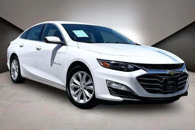 Used 2023 Chevrolet Malibu 1LT with VIN 1G1ZD5ST2PF131768 for sale in White Settlement, TX