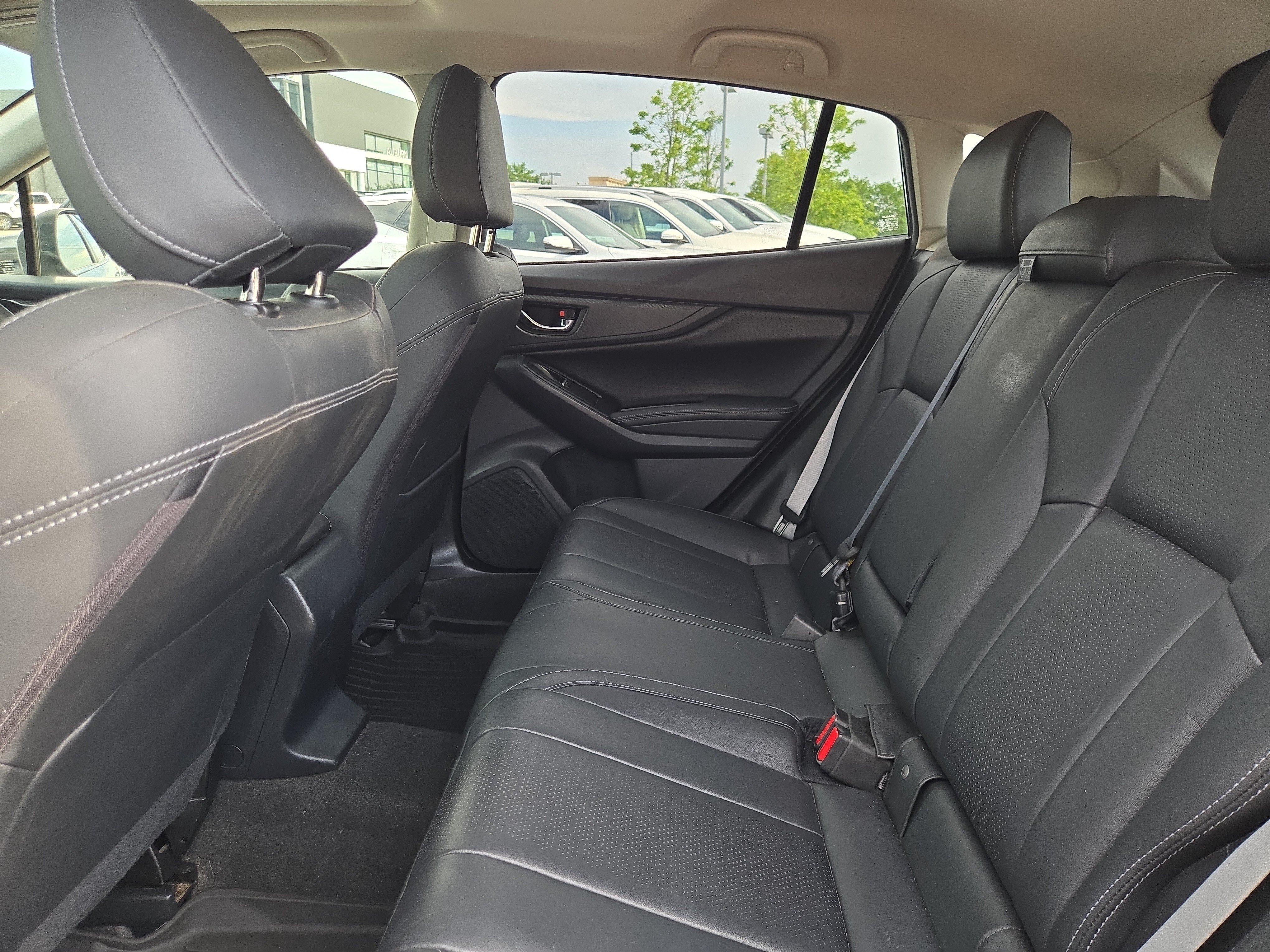 Used 2018 Blue Subaru Limited image 13