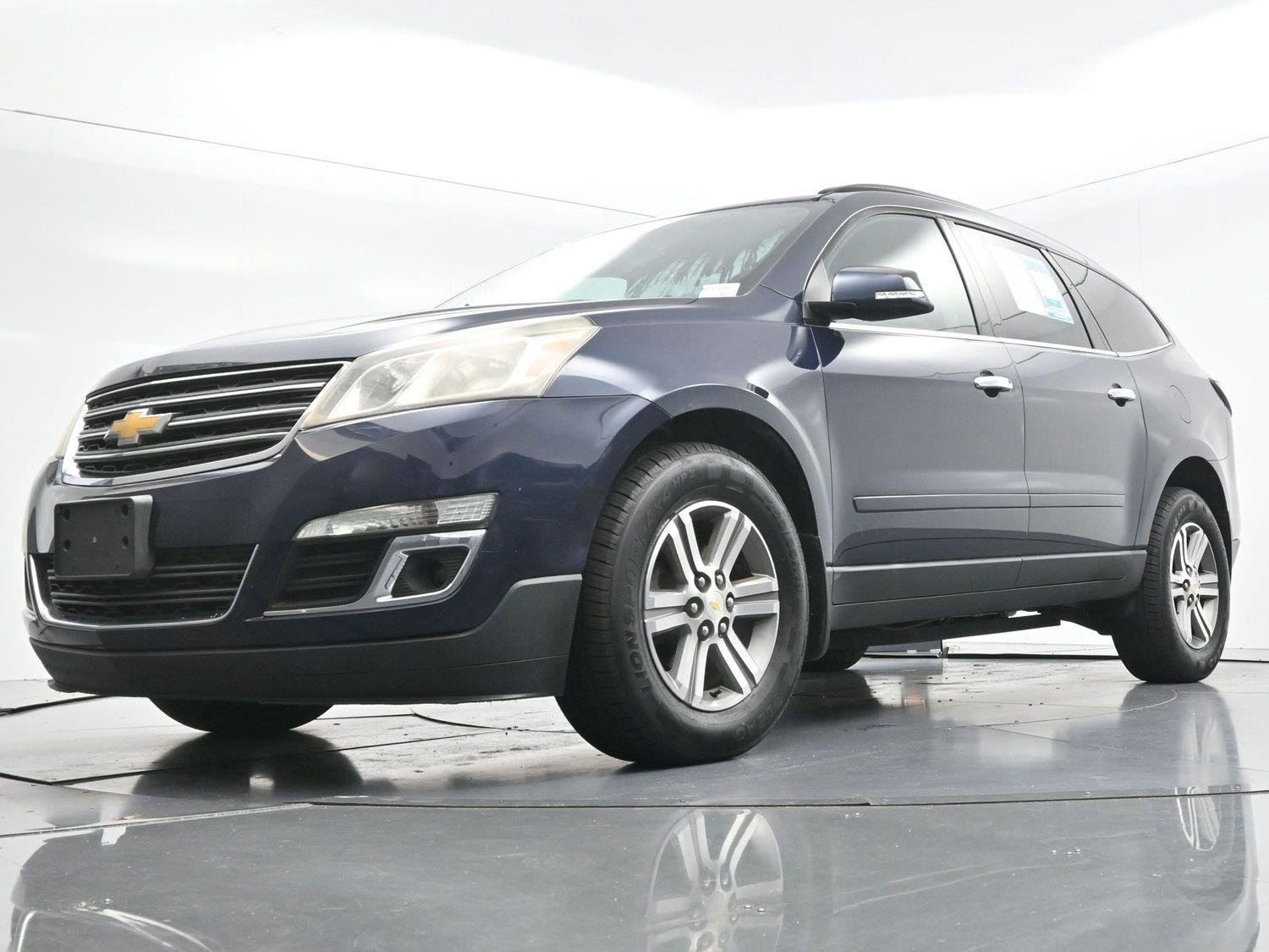 Used 2015 Blue Velvet Metallic Chevrolet LT image 49
