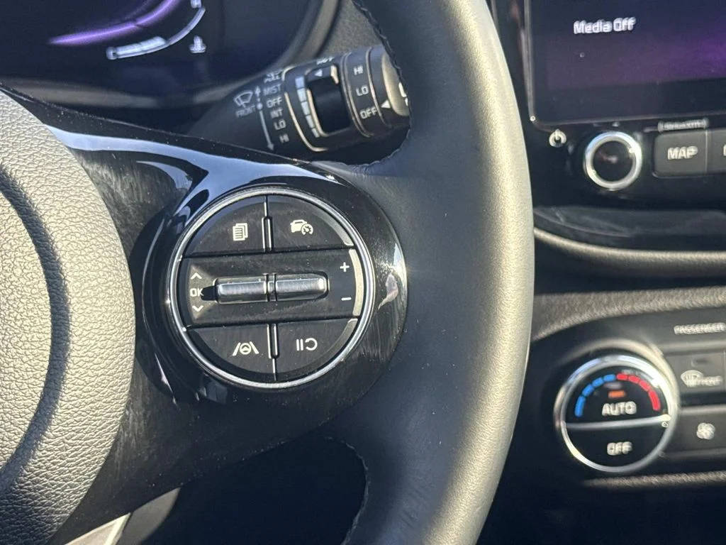 Used 2023 Blue Kia EX image 14