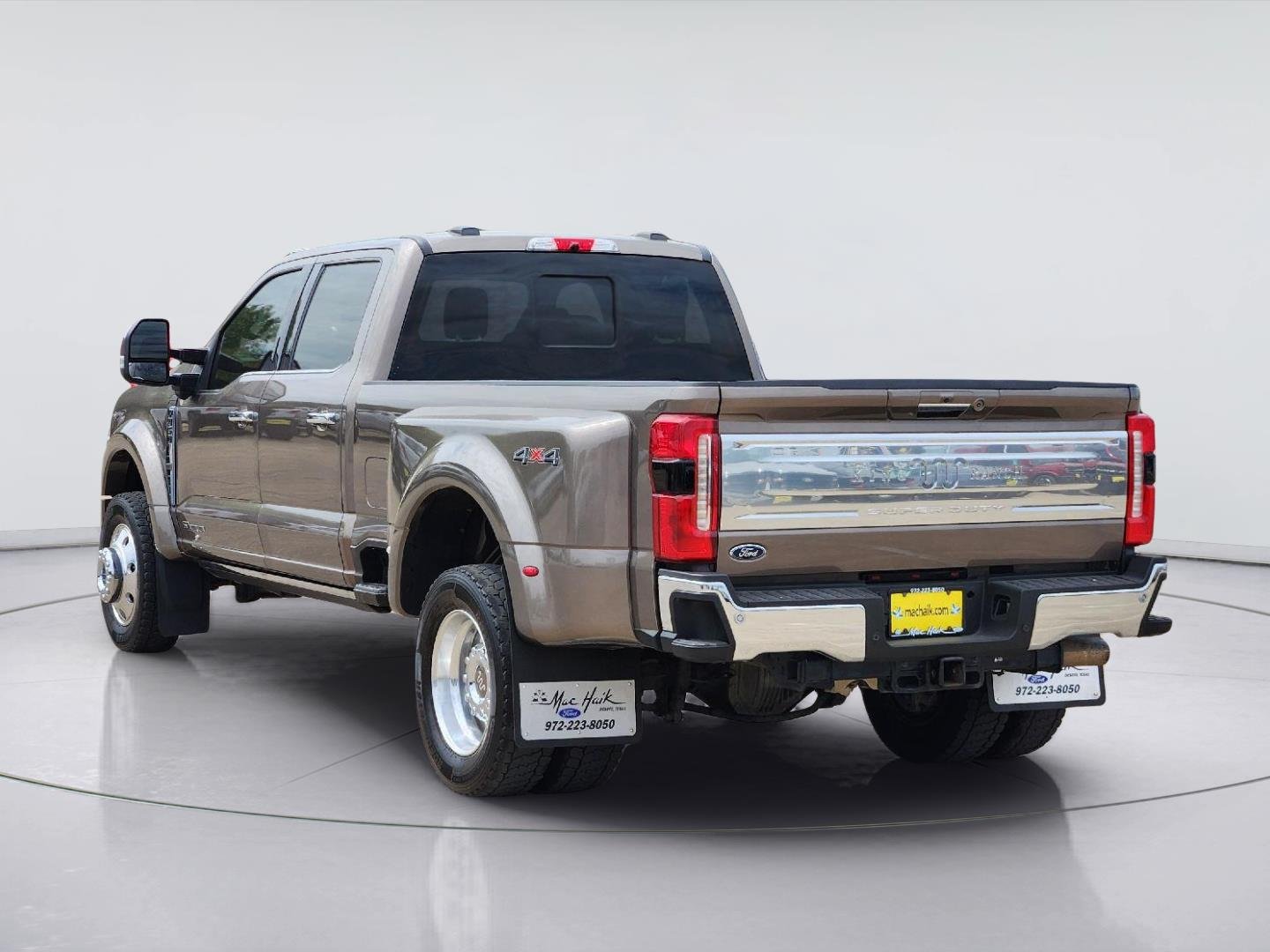 Used 2023 Stone Gray Ford King Ranch image 6
