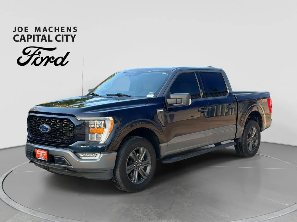 Used 2023 Blue Ford XLT image 9