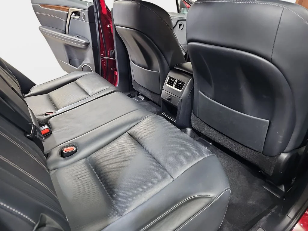 Used 2018 Red Lexus 350 image 13