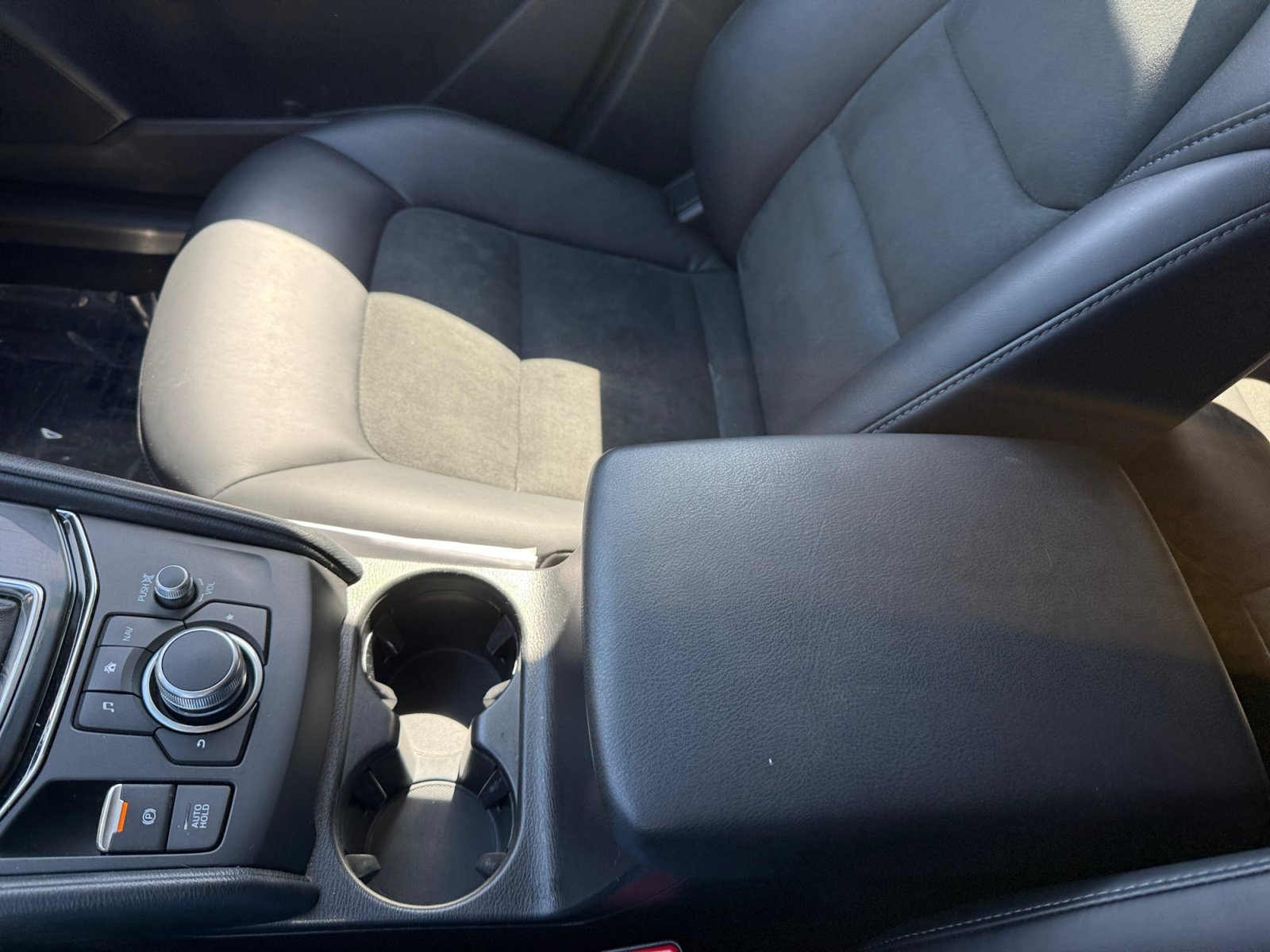 Used 2019 Crystal Blue Mazda Touring image 14