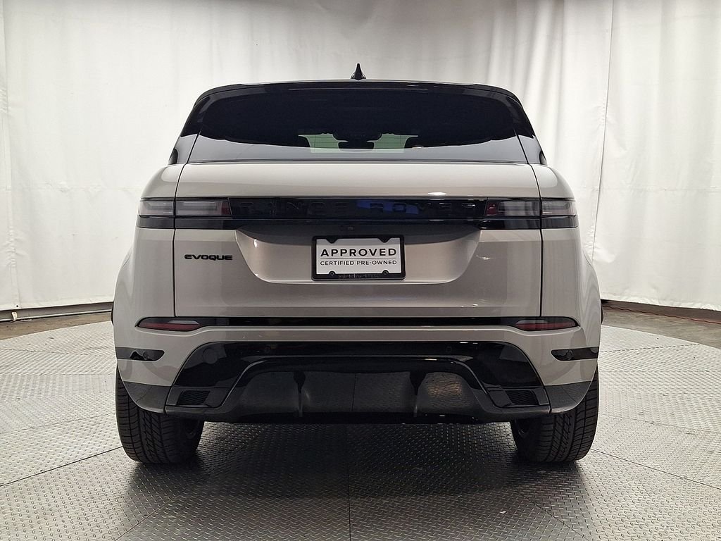 Certified Used 2026 Seoul Pearl Silver Met Land Rover Dynamic image 5