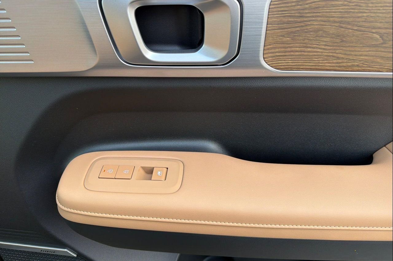 New 2026 Green Hyundai Limited AWD image 21