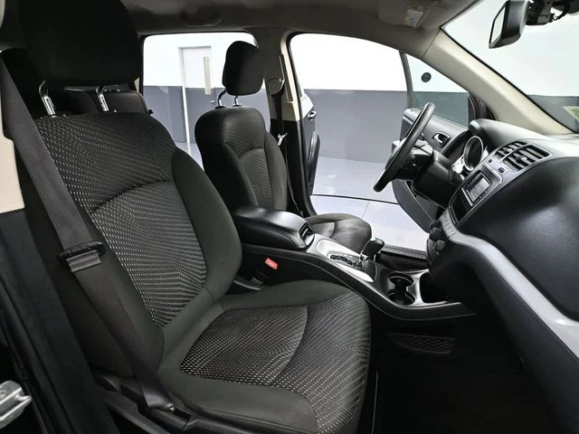 Used 2019 Black Dodge SE image 43