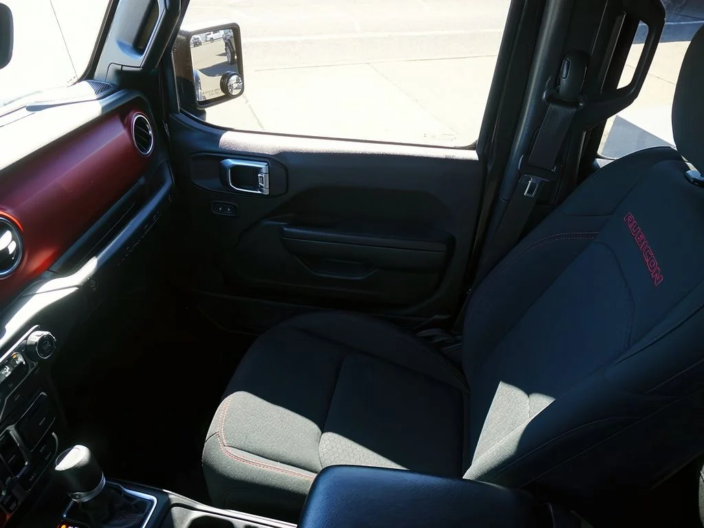 2023 Jeep Wrangler 4-Door Rubicon - Photo 30