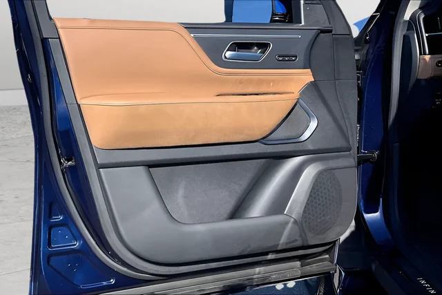 Used 2025 Blue INFINITI SENSORY image 17