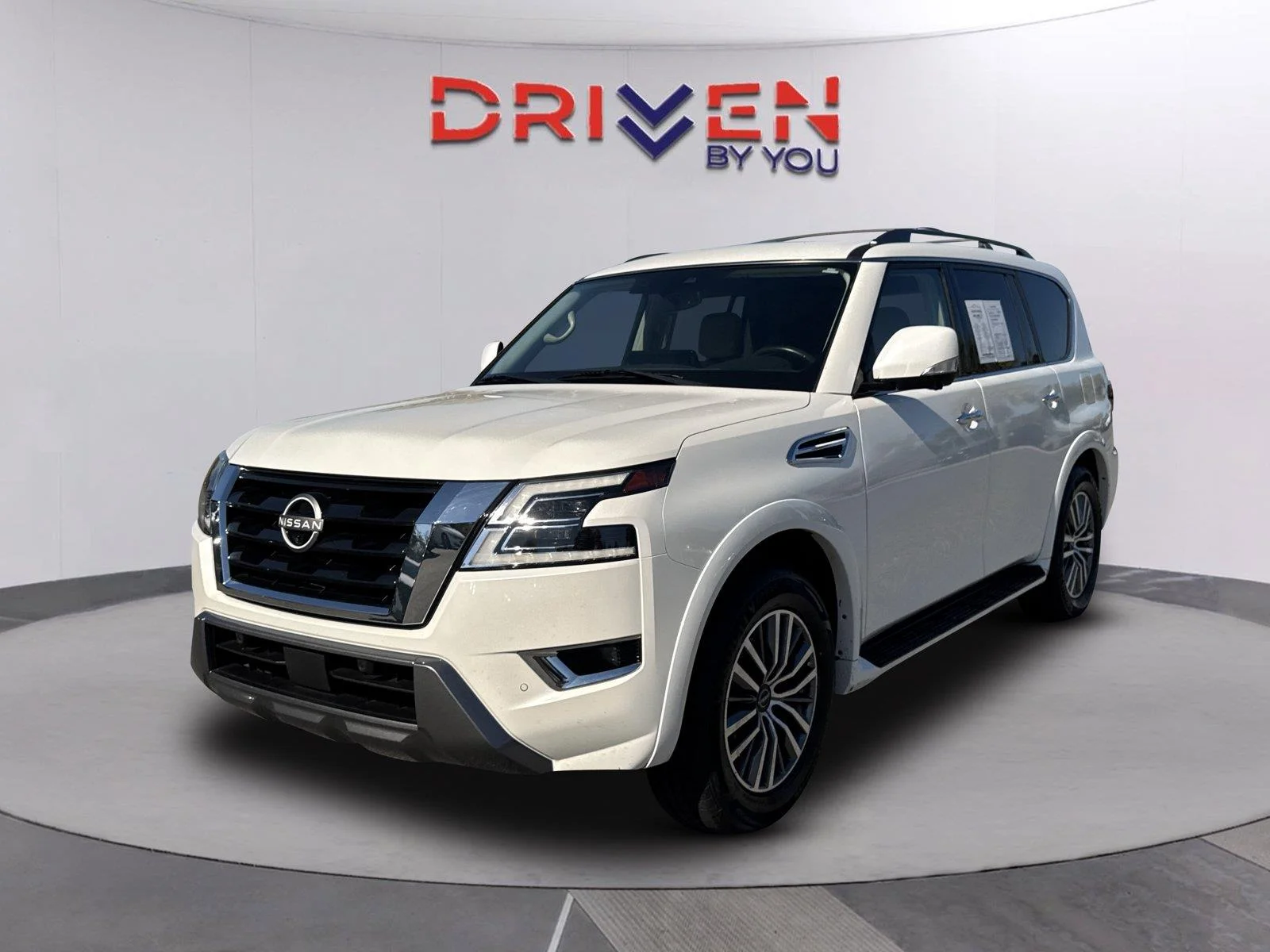 Used 2023 Aspen White Tricoat Nissan SL image 7