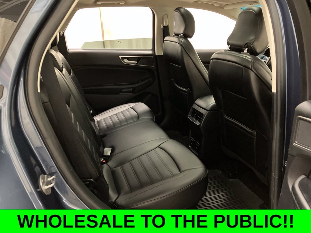 Used 2019 Blue Ford SEL image 16