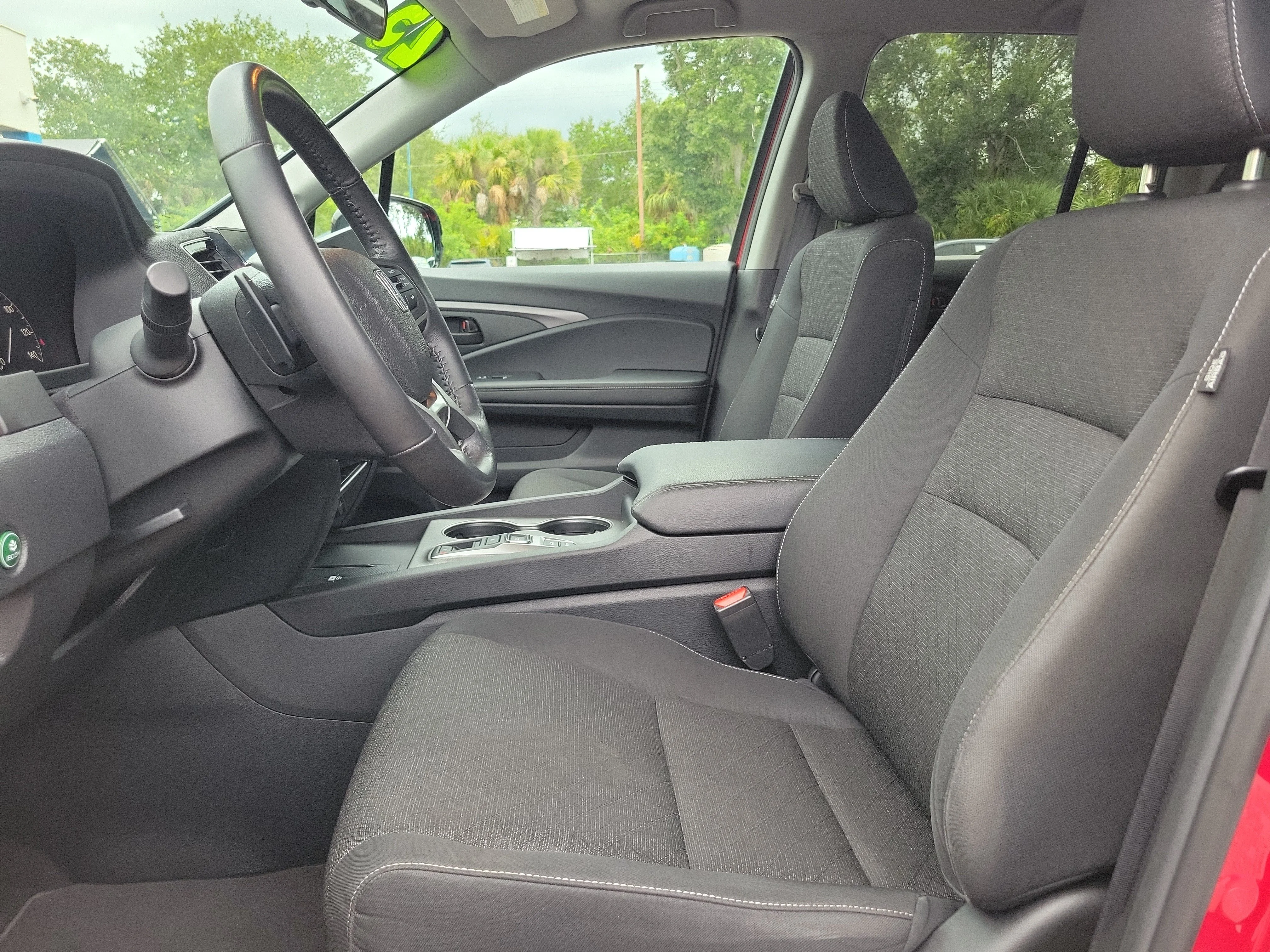 2025 Honda Ridgeline Sport - Photo 21