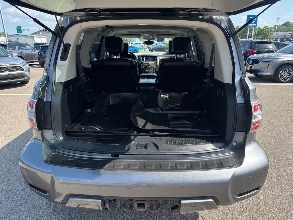 Used 2020 Gray Nissan Platinum image 7