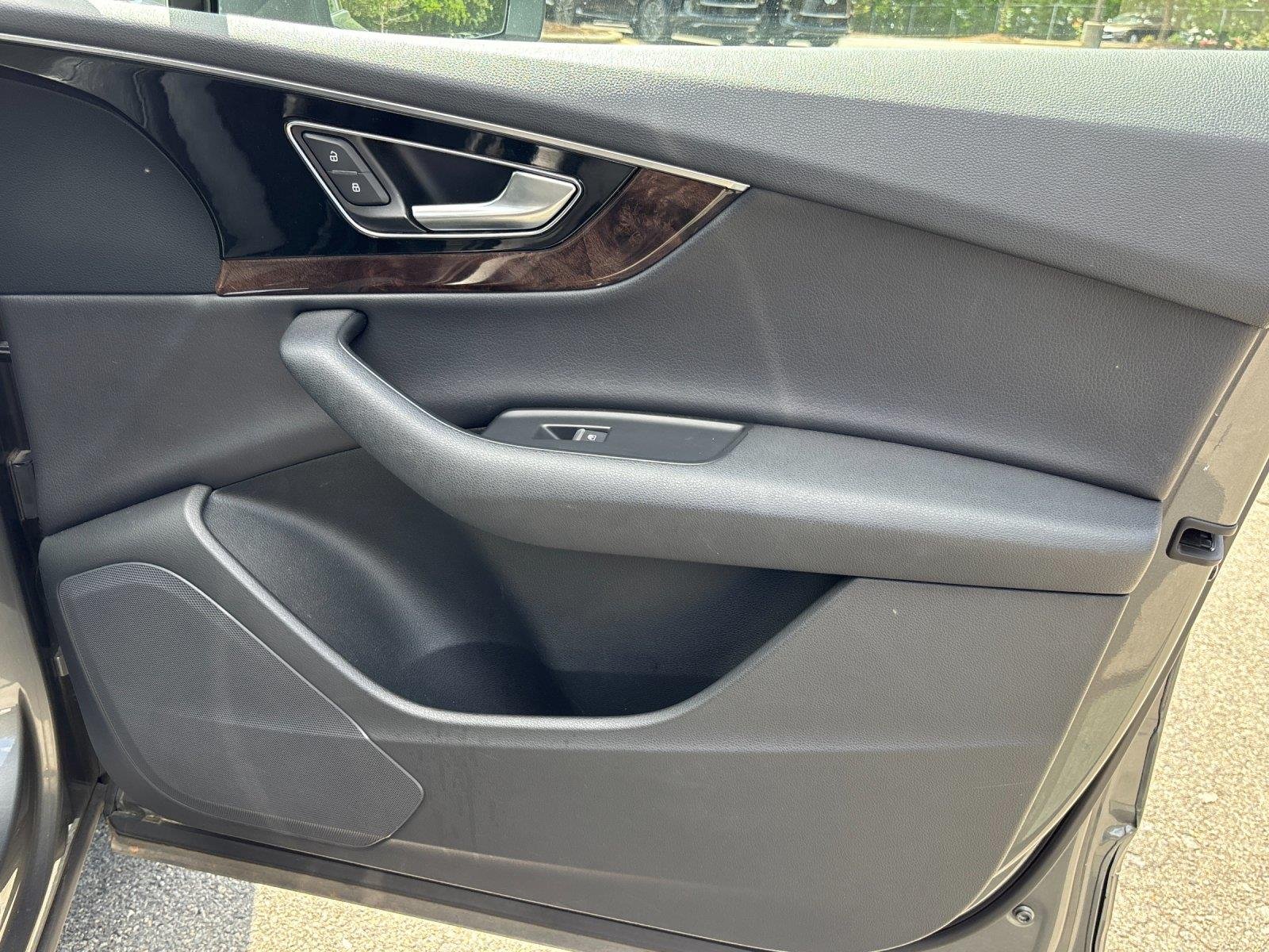 Used 2017 Graphite Gray Metallic Audi Premium Plus image 36