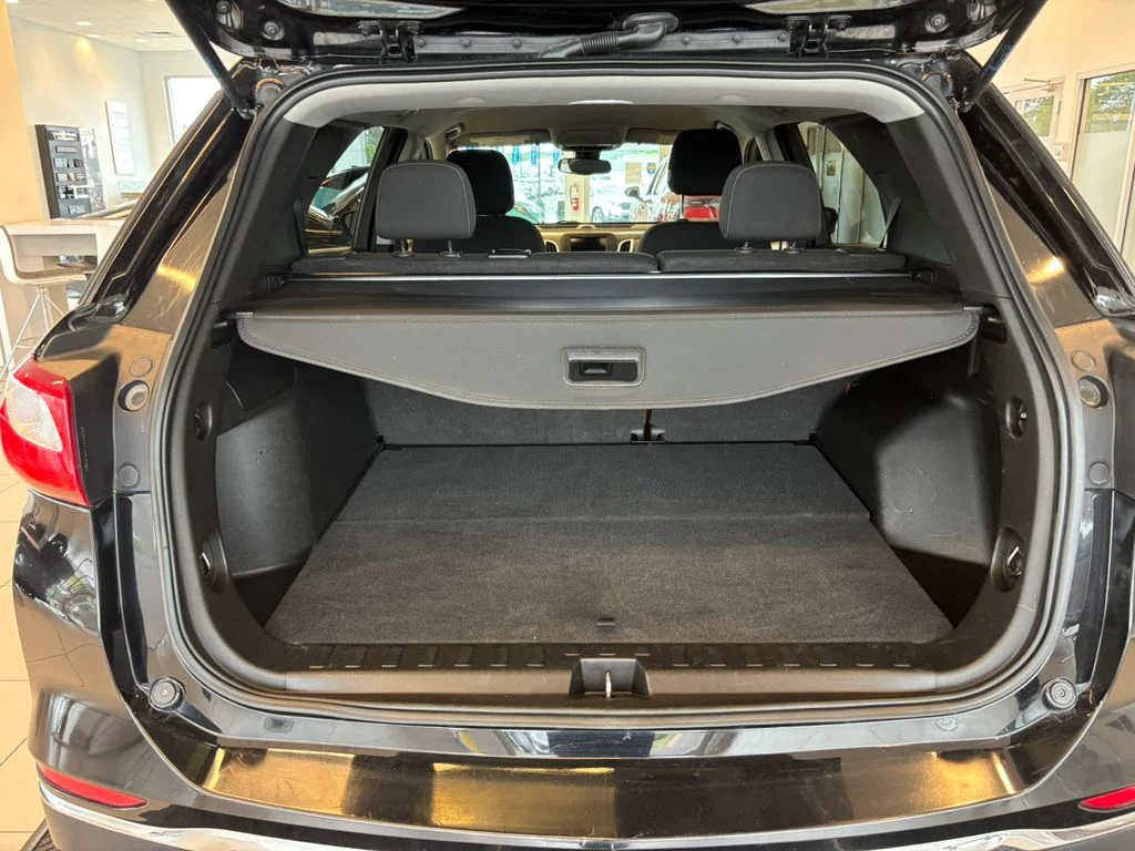 Used 2021 Black Chevrolet LT image 32