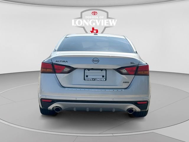 Used 2023 Brilliant Silver Metallic Nissan 2.5 SL image 4