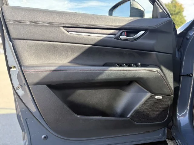 Used 2024 Gray Mazda 2.5 S Carbon Edition image 28