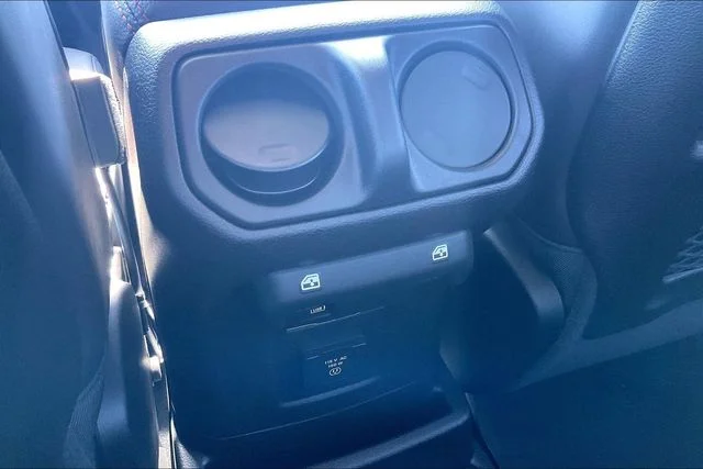 New 2026 Reign Jeep Rubicon image 17